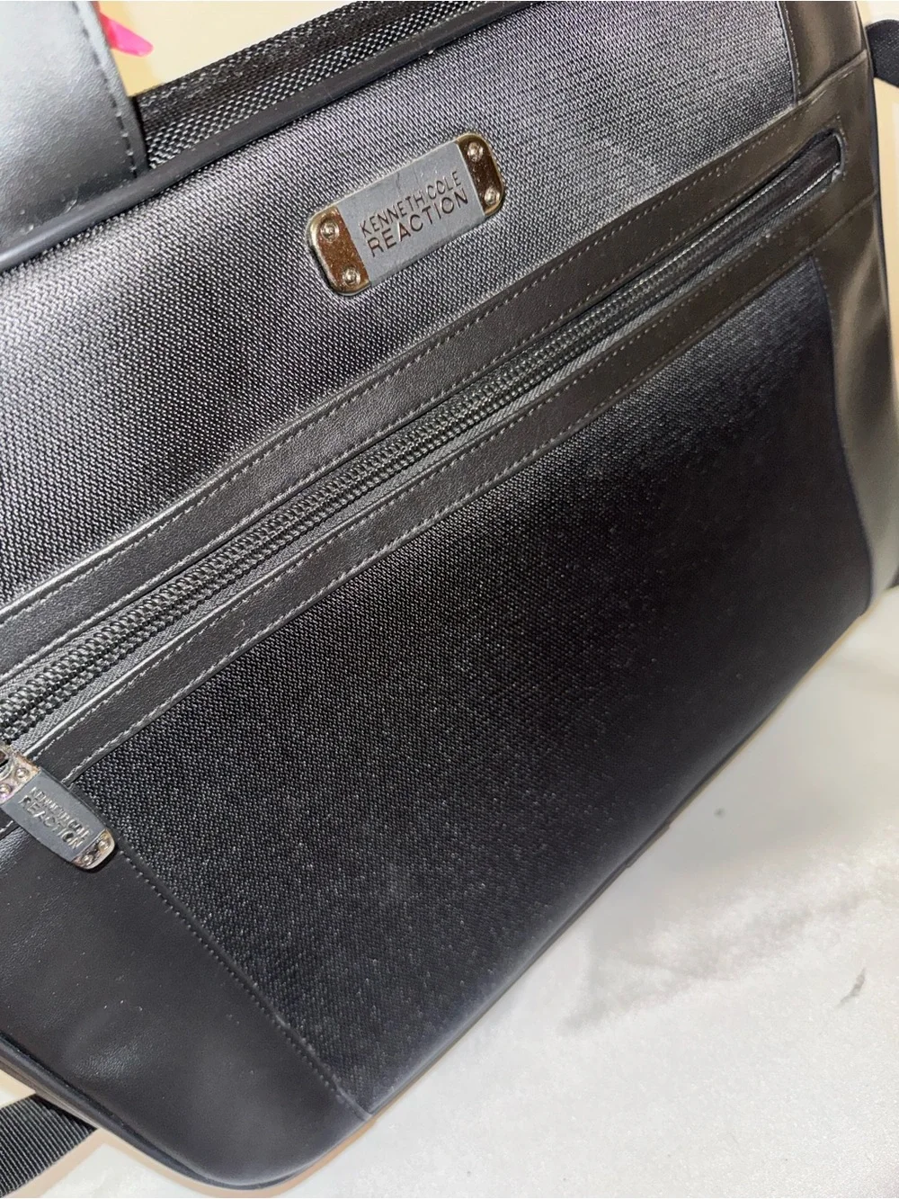 Kenneth Cole Reaction Black Laptop Briefcase with Shoulder Strap